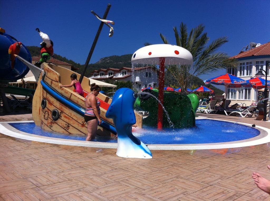 Gurol Apart Aparthotel Oludeniz Luaran gambar